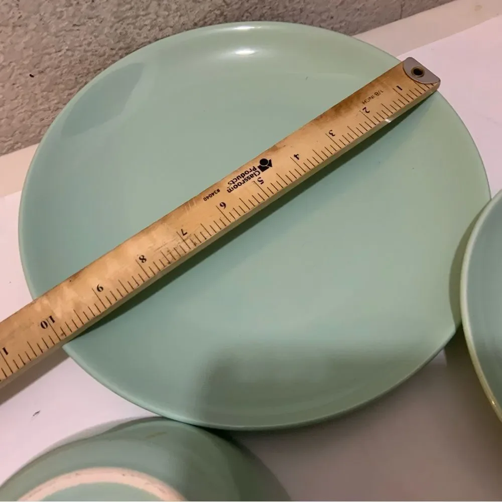 Project 62 Target AVESTA Light Green Stoneware Smooth Dinner Salad Plate bowl